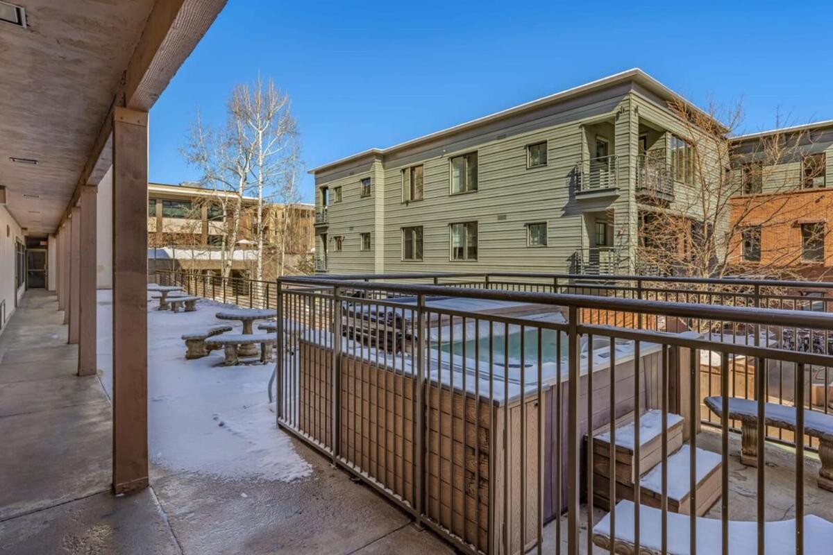 New Listing 2Br 2Ba Condo - Mountain Views Aspen Bagian luar foto
